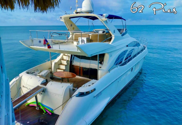 Yate Skyland | Yate en cartagena