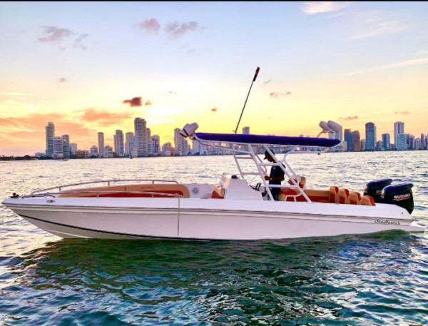 Lancha Disfruta El Momento Ii | Lancha en cartagena