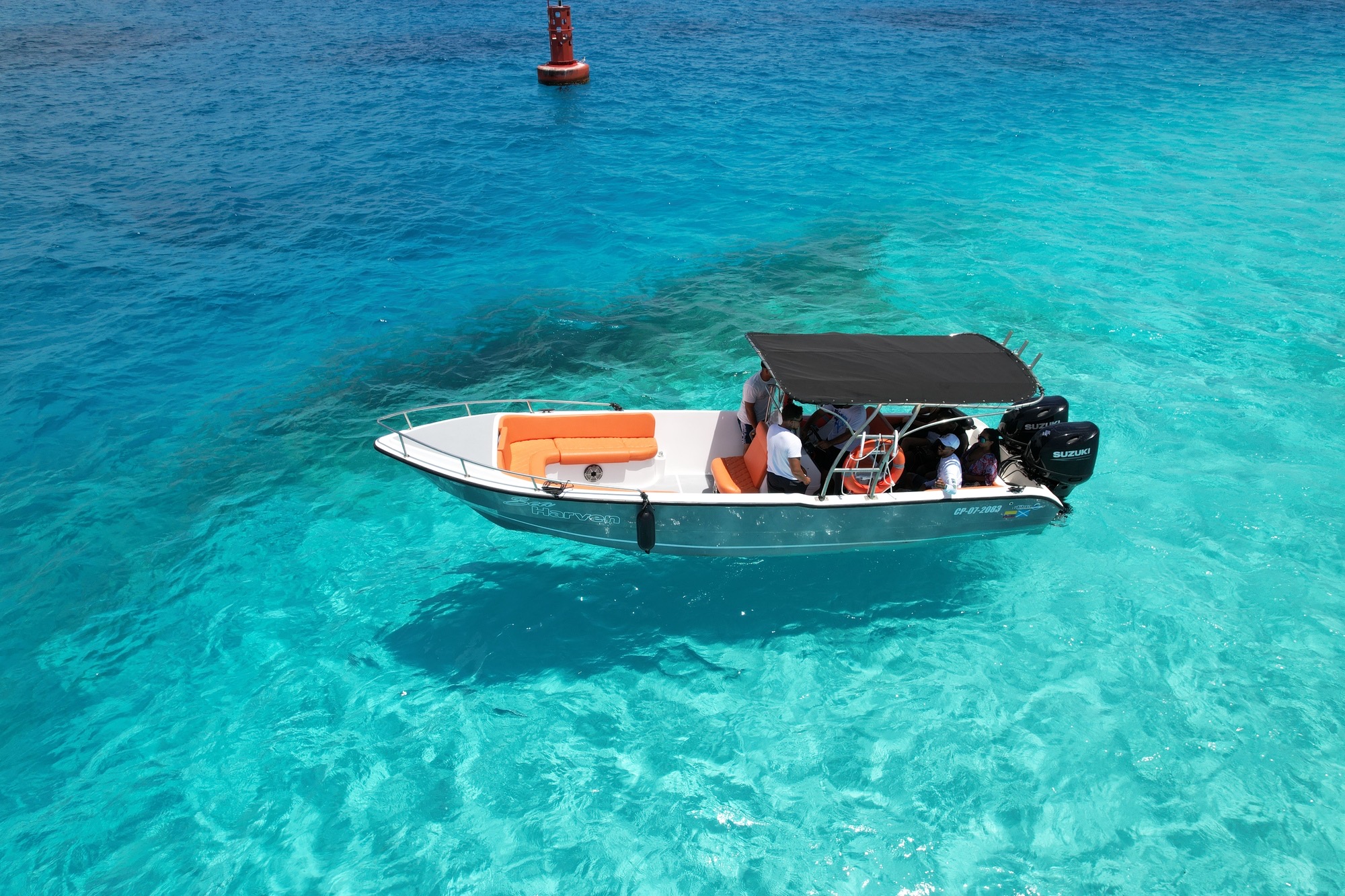 Lancha sea 13 personas