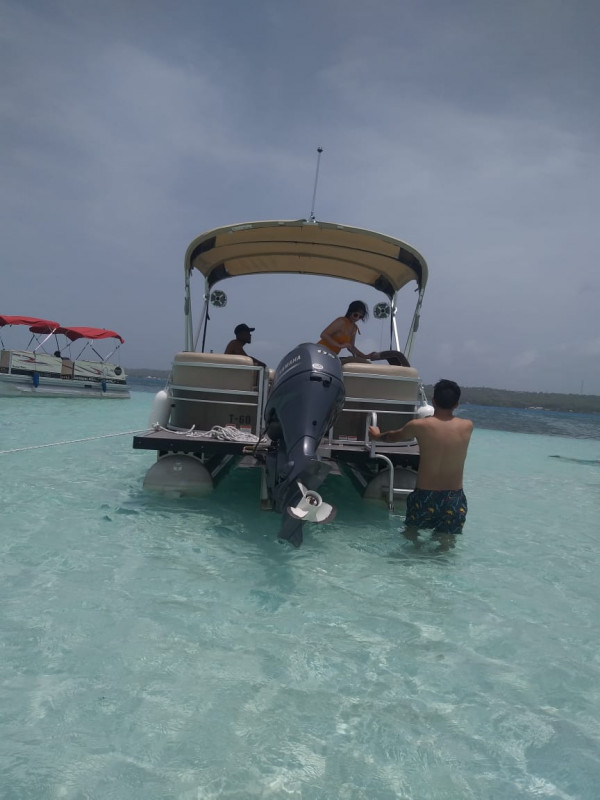 Bote High Voltage Pontón | Bote en san andrés