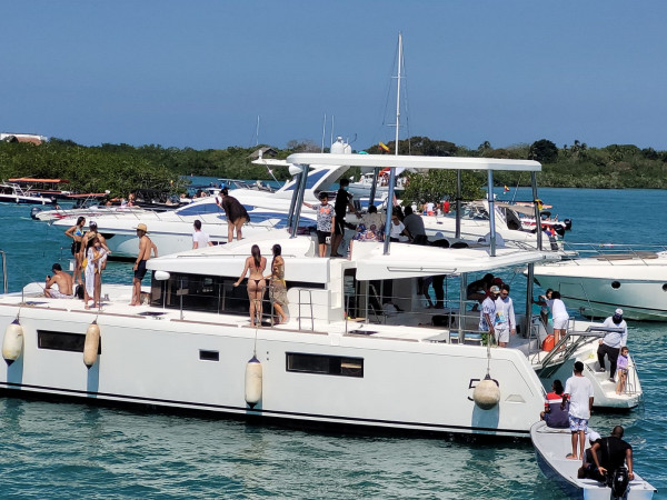 Catamarán Lagoon 52ft Cartagena