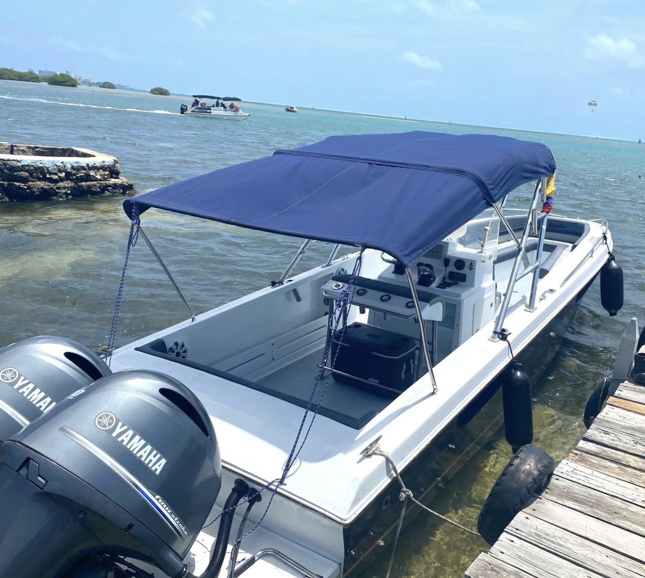 Lancha deportiva 15 personas