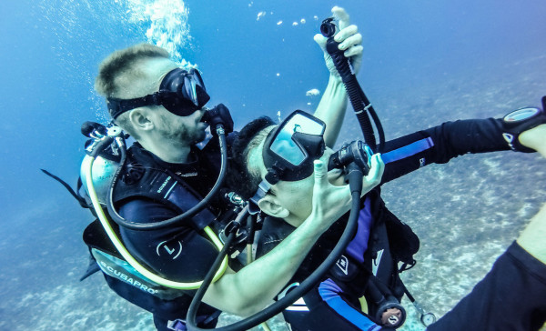 Buceo de Oxígeno de Emergencia