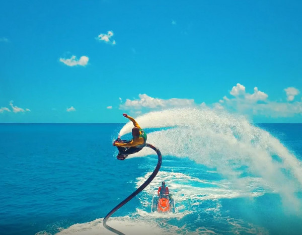 Flyboard. | Tour en San Andrés